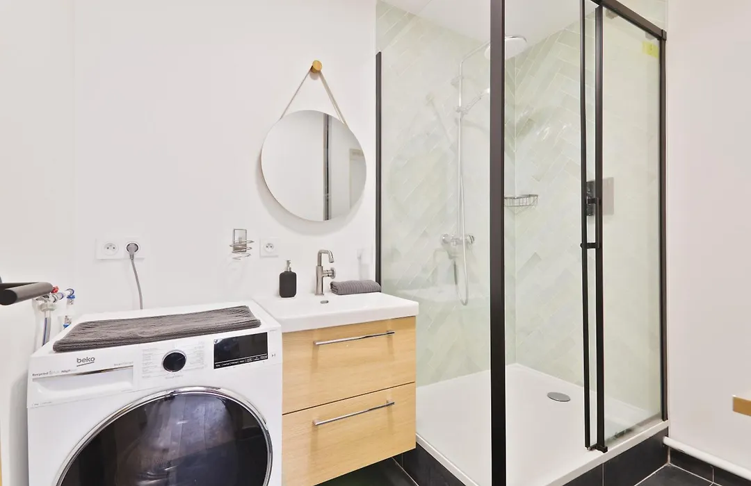 Appartement Quartier Canal Saint Martin Free Netflix-1